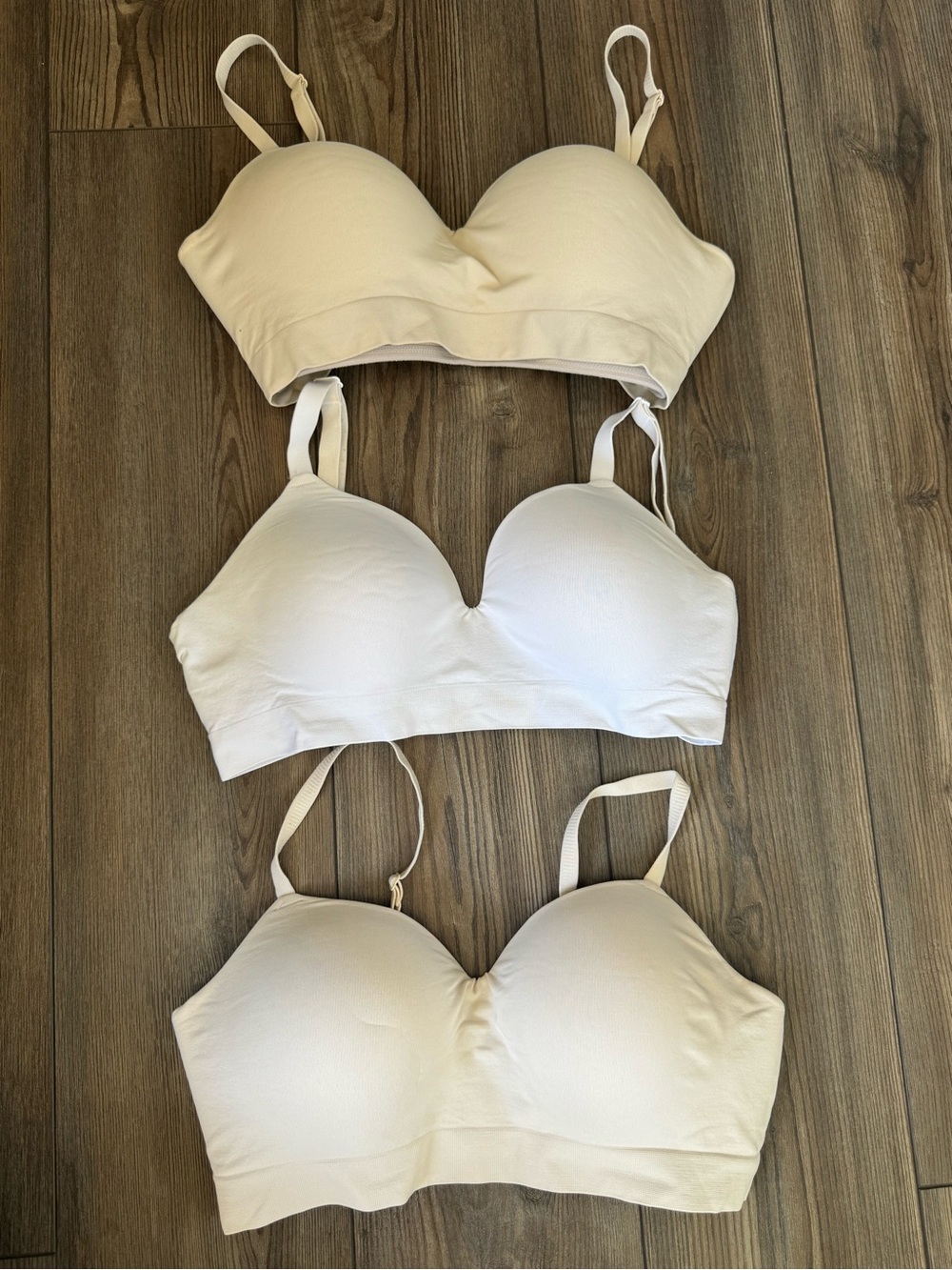 Women’s Shapermint truekind Bra lot of 3 - Nude White Ivory - Large
